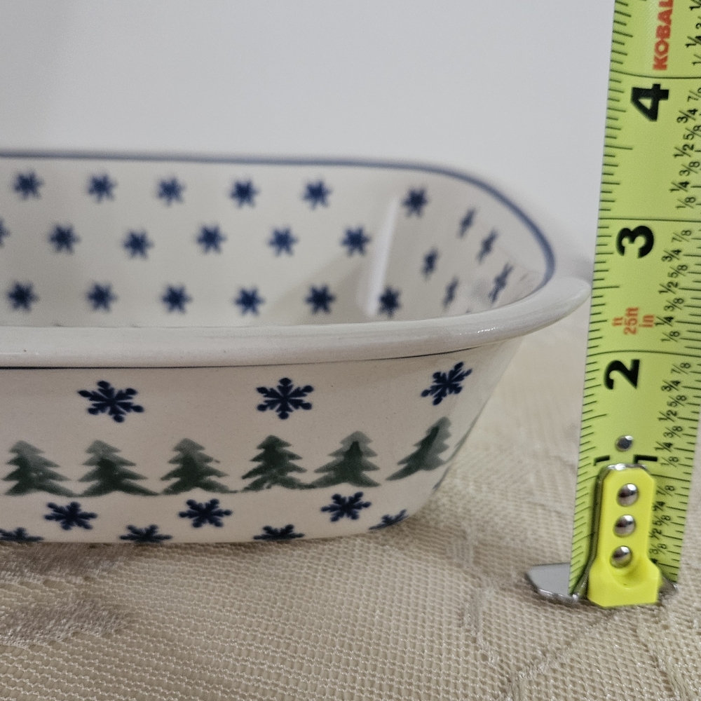 Boleslawiec Polish Pottery Oblong Serving Dish with Snowflakes & Pine Trees - Picture 6 of 9